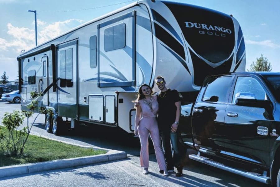 2019 K Z Durango Fifth Wheel Rental In Edmonton Ab Outdoorsy