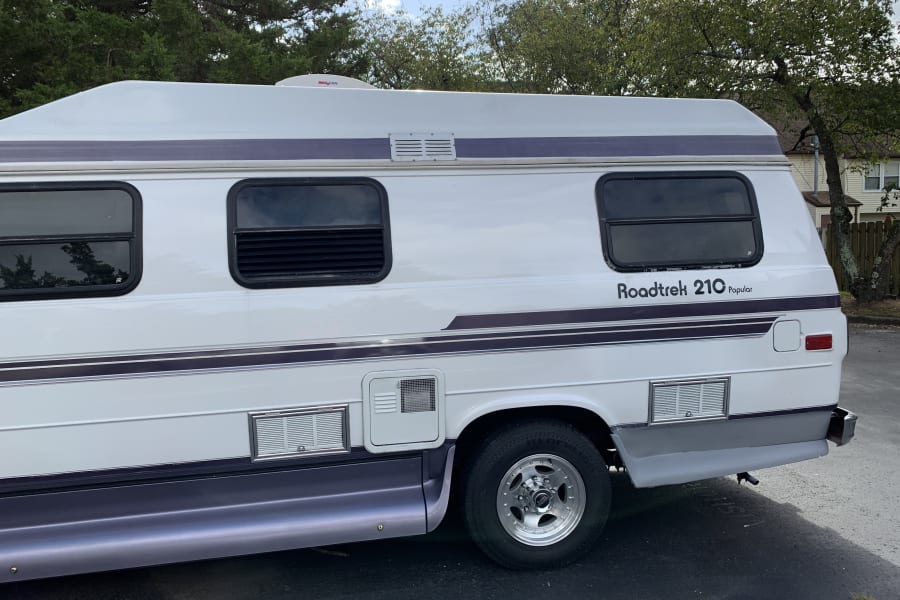 1995 Roadtrek 210 Popular Motor Home Class B Rental In Jackson Nj Outdoorsy