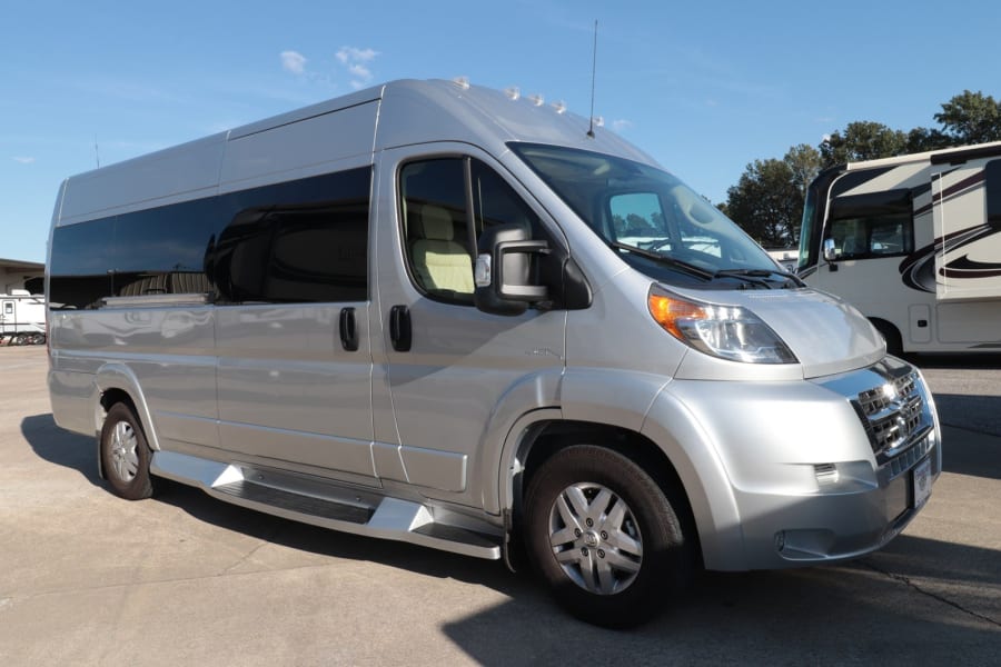 2019 Midwest Automotive Designs Ultimate Limo Motor Home Class B Rental In Mayfield Ky Outdoorsy