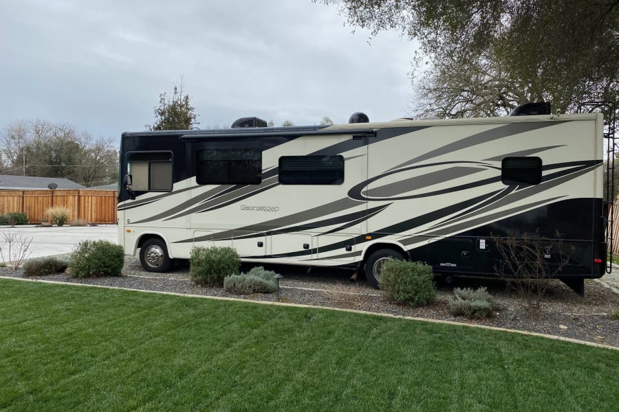 2014 Forest River Georgetown Motor Home Class A Rental In Loomis Ca Outdoorsy