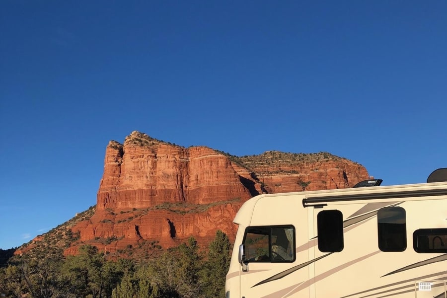 2018 Thor Motor Coach A C E Motor Home Class A Rental In Oak Harbor Wa Outdoorsy