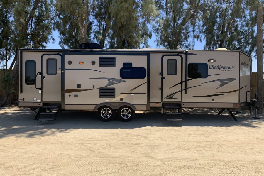 2015 Forest River Rockwood Windjammer Trailer Rental In Visalia Ca Outdoorsy