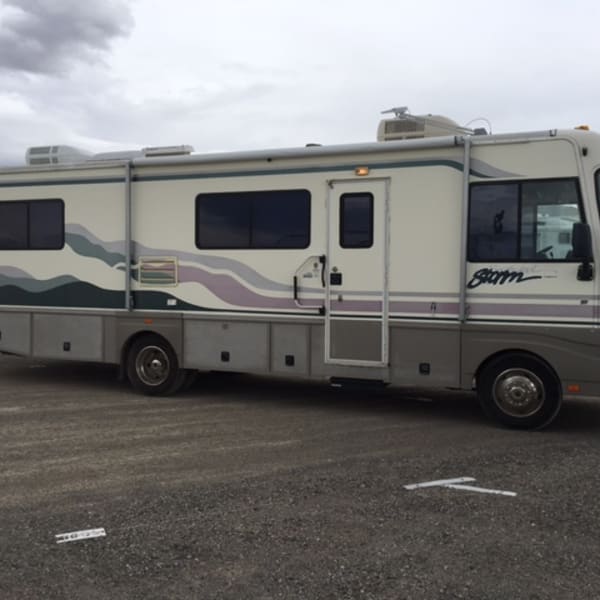 2000 Fleetwood Other Class A available for rent in Reno, Nevada