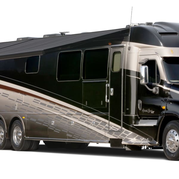 2015 Dynamax Corp Grand Sport Class C available for rent in Marietta, Georgia