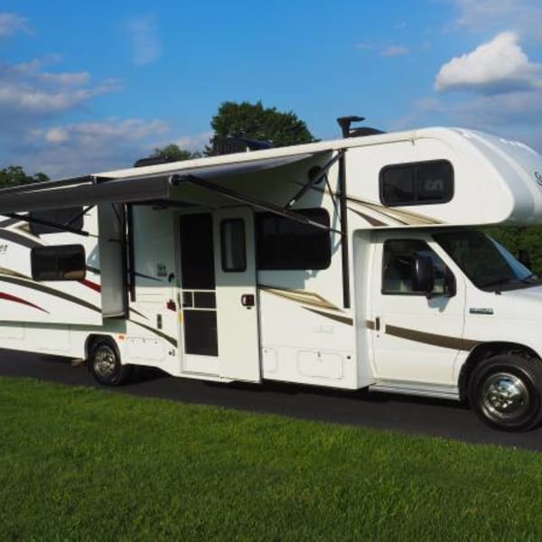 2017 Forest River Sunseeker Class C available for rent in Taneytown, Maryland