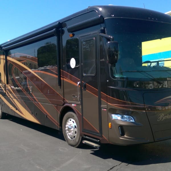 2017 Berkshire XLT Class A available for rent in Sussex, New Jersey