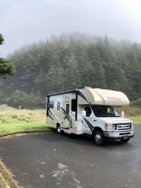 2018 Thor Motor Coach Freedom Elite Class C available for rent in Eugene, Oregon