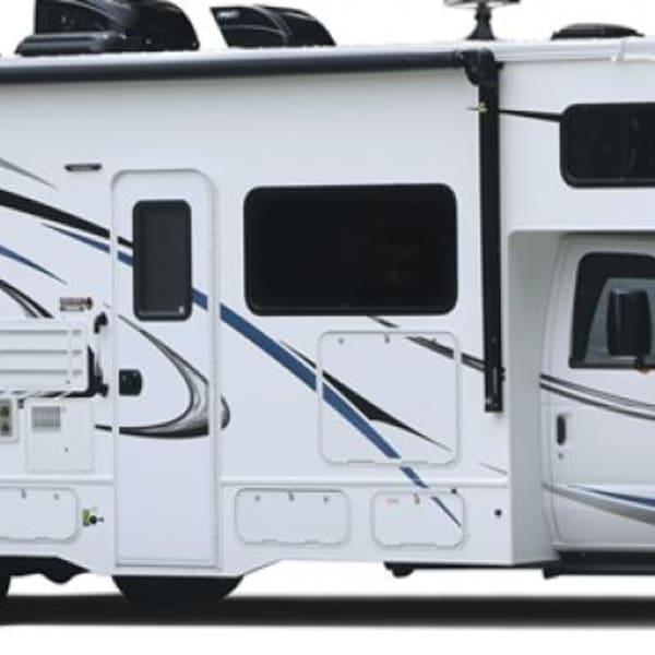 2021 Classe C C31 pieds avec extension(s) Class C available for rent in St-Eustache, Quebec