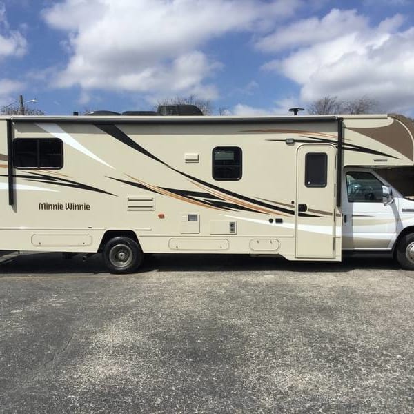 2019 Winnebago Minnie Winnie 31K Class C available for rent in Antioch, California