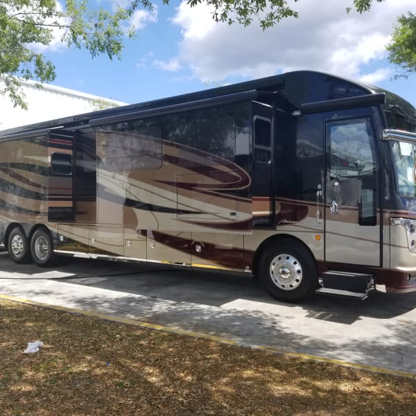 2019 Fleetwood American Eagle Class A available for rent in Middlesex, New Jersey