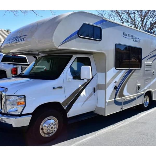 2018 Thor Freedom Elite Class C available for rent in Loomis, California