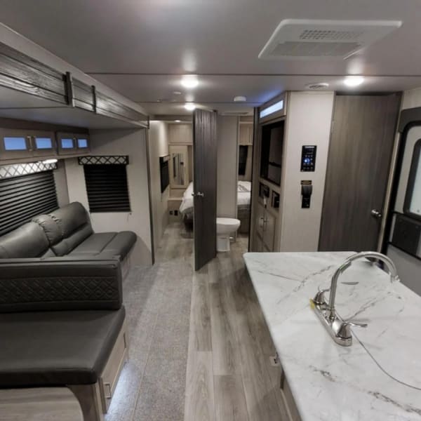 2020 Coachmen Freedom Express Travel Trailer available for rent in Huntsburg, Ohio