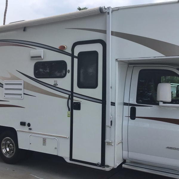 2014 Other Other Class C available for rent in Palm Springs, California