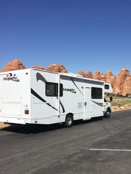 2011 Four Winds Majestic Class C available for rent in Edgewater Park, New Jersey