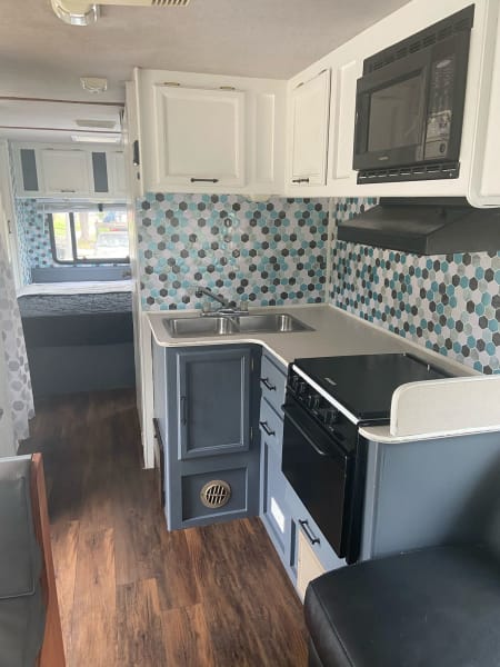 2000 Other Other Class C available for rent in Agoura Hills, California