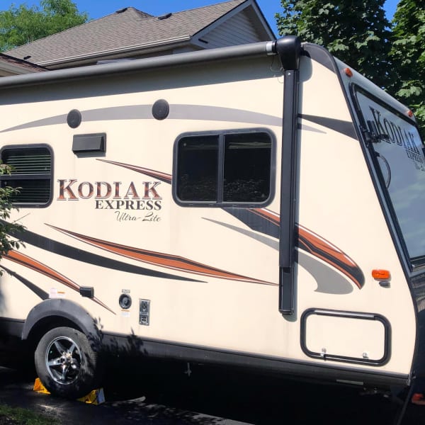 2016 Dutchmen Kodiak Express Travel Trailer available for rent in Guelph, Ontario