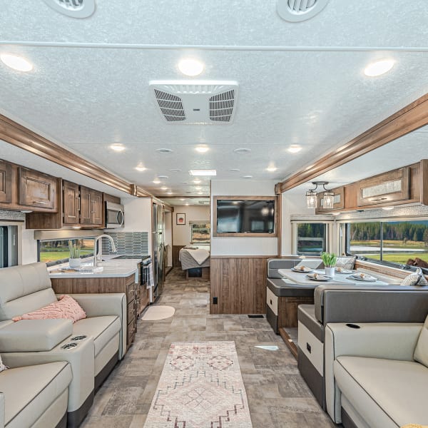 2021 Coachmen Mirada Class A available for rent in Wilmington, North Carolina