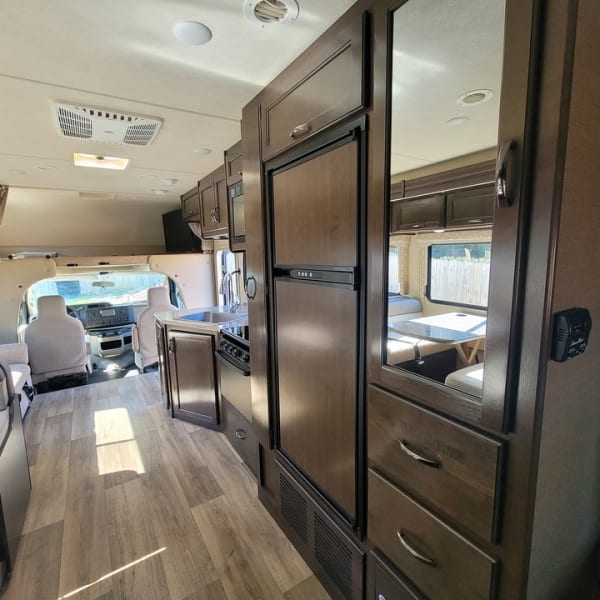 2019 Thor Motor Coach Freedom Elite Class C available for rent in Leeds, Alabama