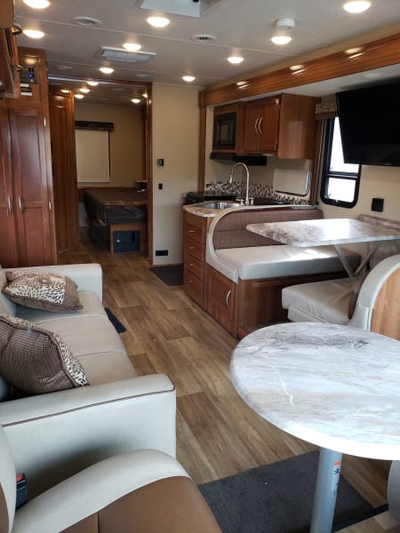 2018 Coachmen Pursuit Precision 27 DSP Class A available for rent in Prescott, Arizona