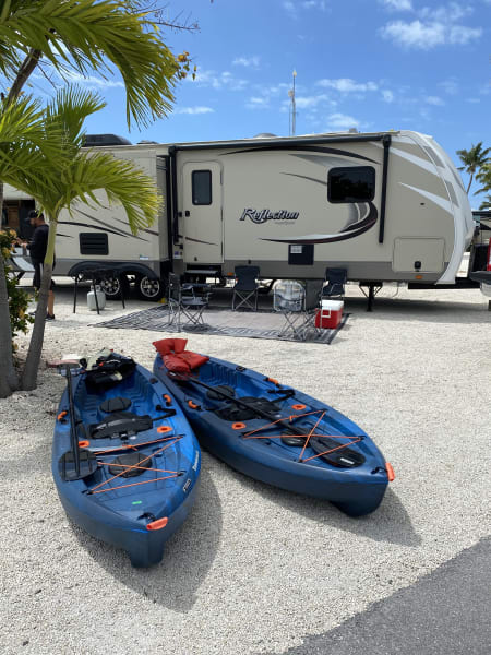 2015 Grand Design Reflection Travel Trailer available for rent in Key Largo, Florida