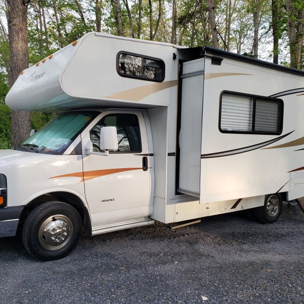 2013 Coachmen Freelander Class C available for rent in Glen Rock, Pennsylvania