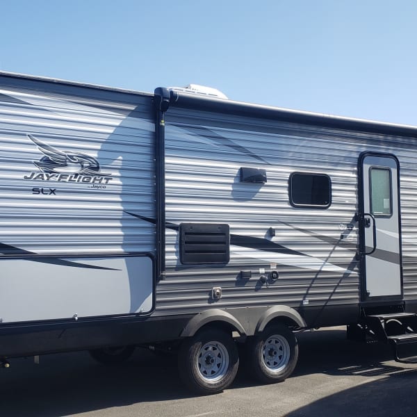 2021 Jayco Jay Flight Travel Trailer available for rent in Stockton, California