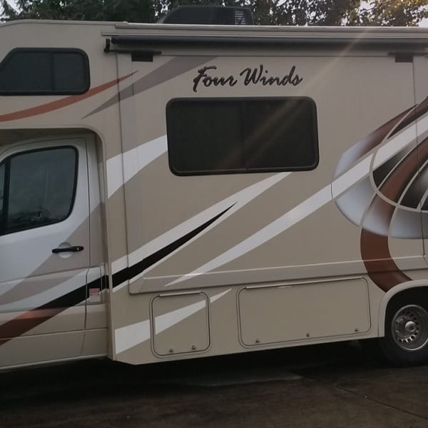 2018 Mercedes Benz Four Winds Class C available for rent in Las Vegas, Nevada