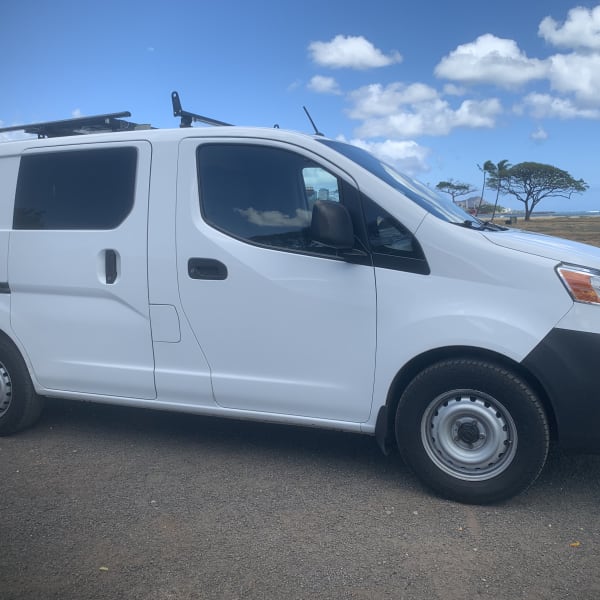 2014 Nissan NV200 Class B available for rent in Honolulu, Hawaii