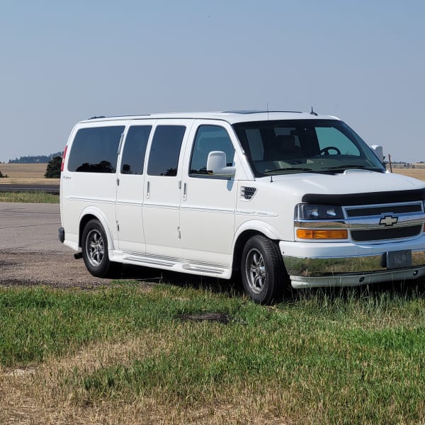 2012 Chevrolet Express Class B available for rent in Mukwonago, Wisconsin