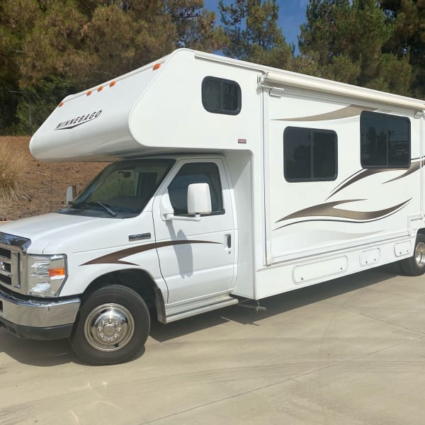 2015 Winnebago Minnie Winnie Class C available for rent in Riverside, California