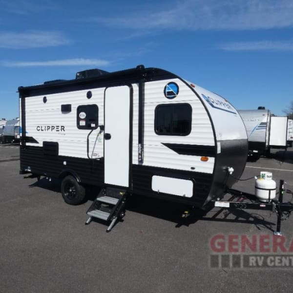 2022 Coachmen Clipper Travel Trailer available for rent in Ashland, Virginia
