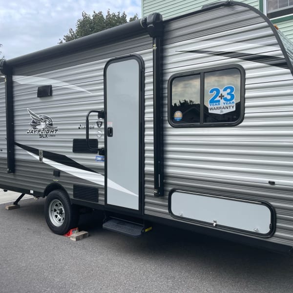 2021 Jayco Flight Travel Trailer available for rent in L'Ile-perrot, Quebec