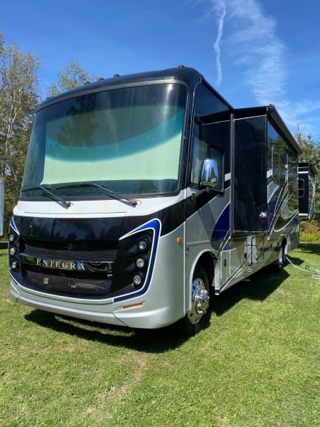 2021 Entegra Coach Vision XL Class A available for rent in Marine City, Michigan