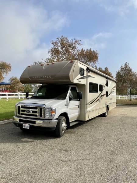2018 Winnebago Minnie Winnie Class C available for rent in Pomona, California