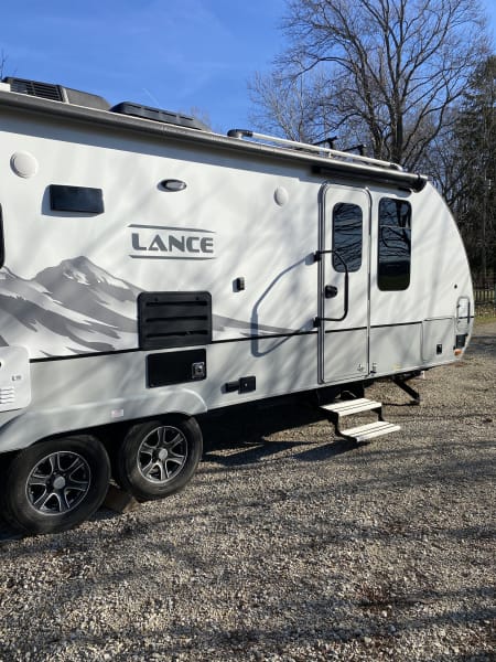 2021 Lance Manufacturing 2375 Travel Trailer available for rent in Muncie, Indiana