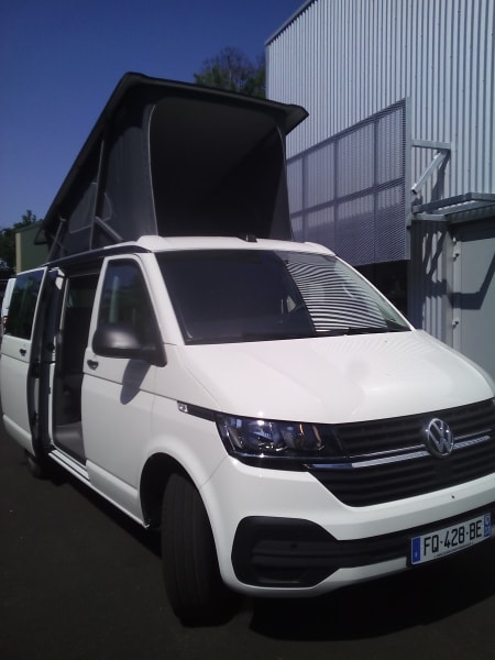 2022 Volkswagen California Coast T6 Class B available for rent in Pessac, 