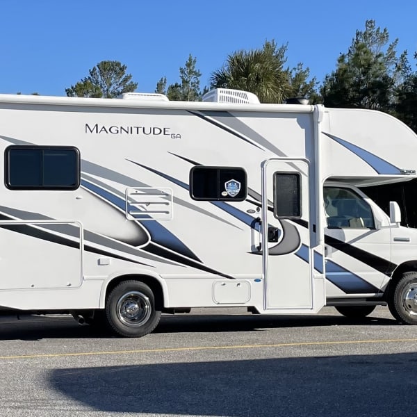 2022 Thor Magnitude GA22 Class C available for rent in Valparaiso, Florida