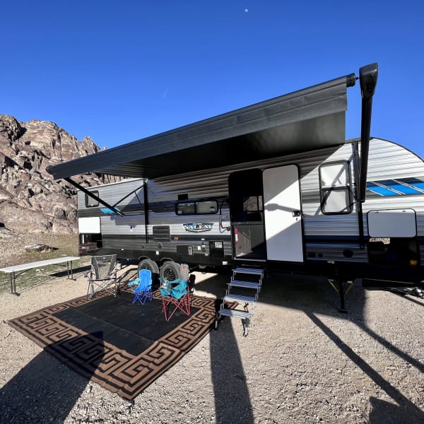 2022 Forest River T30qbss Travel Trailer available for rent in Helendale, California