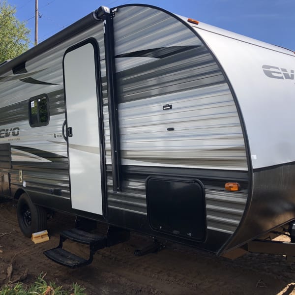 2020 Forest River EVO Travel Trailer available for rent in Vista, California