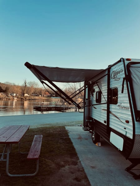 2016 Coachmen CLIPPER 16RBD Travel Trailer available for rent in Republic, Missouri