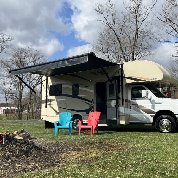 2017 Thor Freedom Elite Class C available for rent in Urbana, Ohio