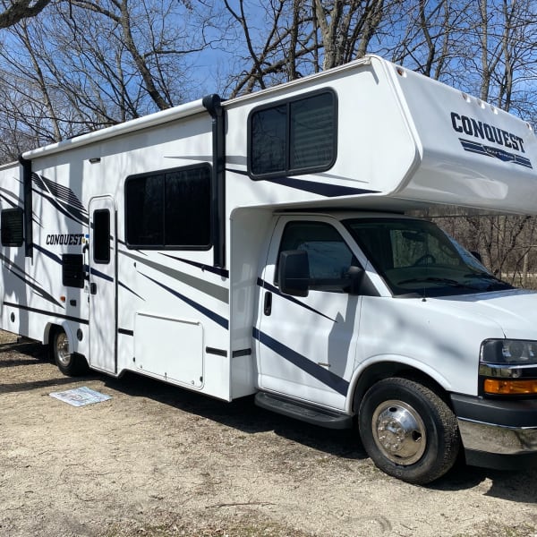 2021 Gulf Stream Conquest LE Class C available for rent in Antioch, Illinois