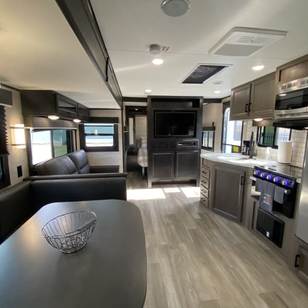 2022 Jayco Jay Flight Travel Trailer available for rent in Chino, California