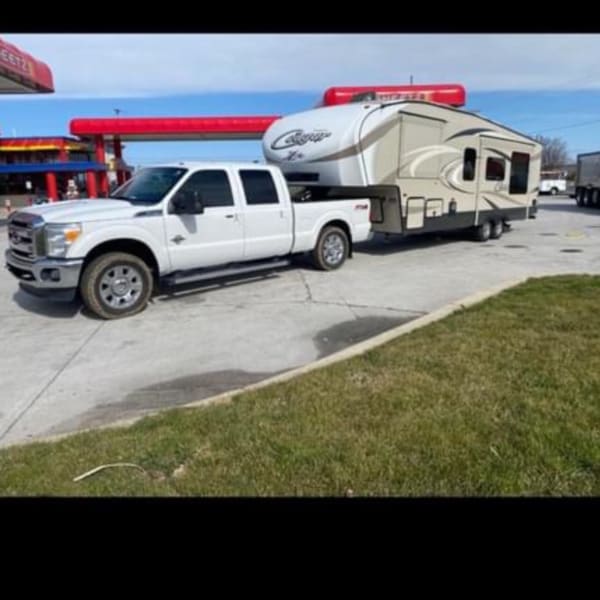 2016 Keystone RV Cougar X-Lite Fifth Wheel available for rent in Goose Creek, South Carolina