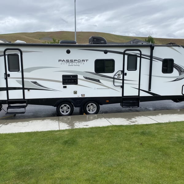 2018 Keystone RV Passport Ultra Lite Travel Trailer available for rent in Kennewick, Washington