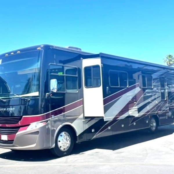 2022 Tiffin ALLEGRO Class A available for rent in Fountain Hills, Arizona