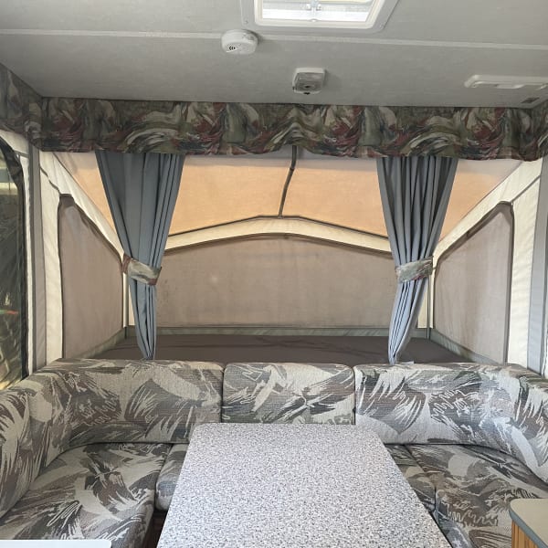 1999 Starcraft Venture Popup available for rent in Edmonton, Alberta