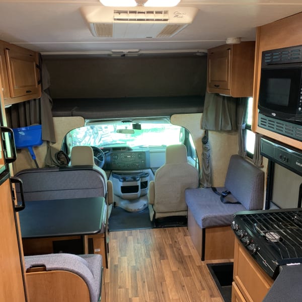 2015 Thor Majestic Class C available for rent in Toms River, New Jersey