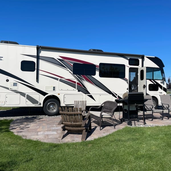 2022 Thor A.C.E Class A available for rent in Puyallup, Washington
