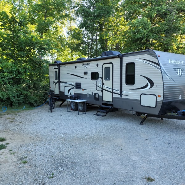2018 Keystone RV Hideout Luxury Travel Trailer available for rent in Pendleton, Indiana